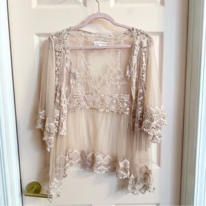 Pink lace coco + jaimeson kimono